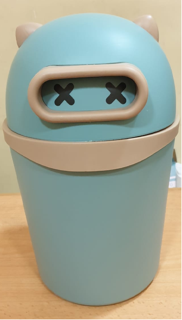 Mini Table Desk Dustbin